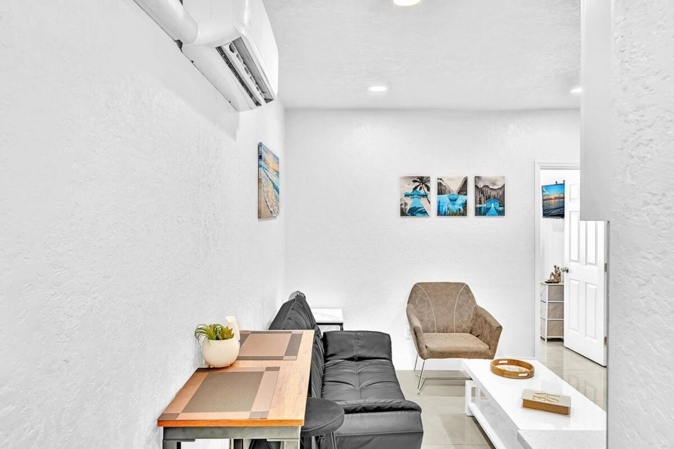Boutique One Bdrm Close To Aventura Mall & Beach Hallandale Beach Bagian luar foto