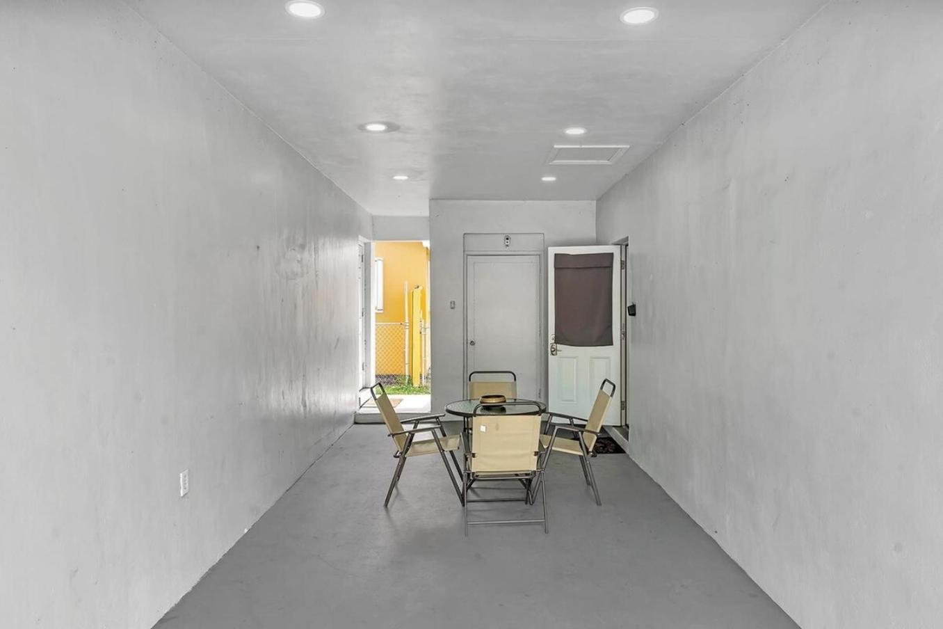 Boutique One Bdrm Close To Aventura Mall & Beach Hallandale Beach Bagian luar foto